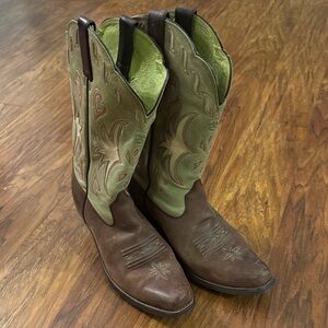 Ariat Two-Tone Western Boots in Brown and Olive